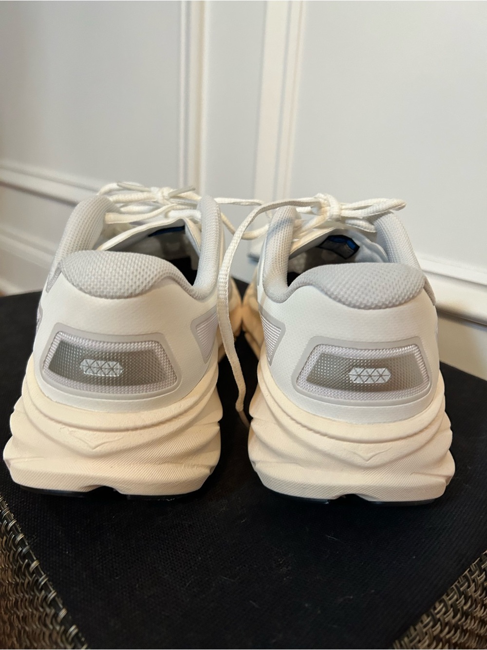 NEW HOKA Clifton One9 Sneakers White athletic shoes women’s size 9 - Picture 6 of 8